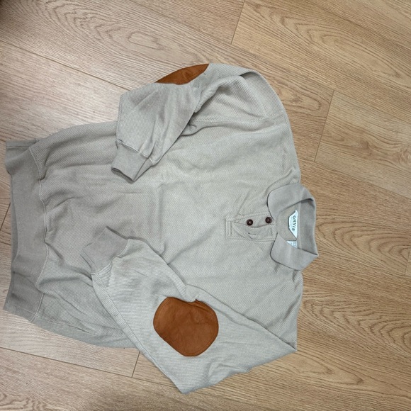 Men’s long sleeve or this cotton poly blend with leather on elbows - Picture 5 of 5